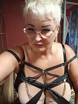 Stripchat Live Sex Cam of Jemma_Cori