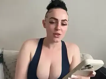 Stripchat Best live sex cam show of riri_bstvx