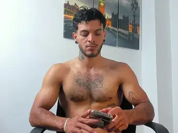 Stripchat Best live sex cam show of JuanBlade