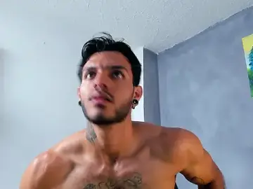 Stripchat Best live sex cam show of JuanBlade