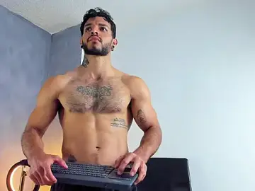 Stripchat Live Sex of JuanBlade