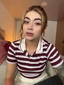 Stripchat Nude Webcam of babesamanta