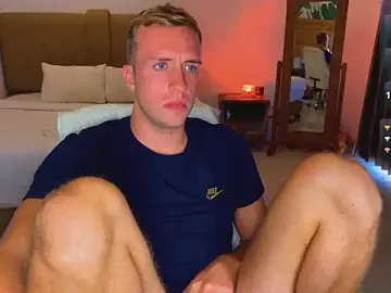 Stripchat Free Live Porn of tommy_cumfinger