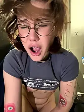 Stripchat Free Live Porn of RinaCat