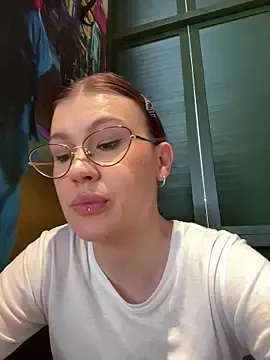 Stripchat Adult Webcams of RinaCat