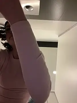 Stripchat Adult Webcam of RinaCat