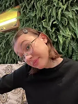 Stripchat Free Porn Cam of RinaCat