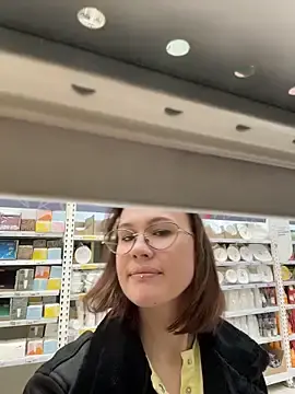 Stripchat Free Live Porn of RinaCat