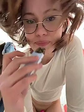 Stripchat Watch Live Sex Cams of RinaCat