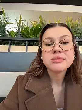 Stripchat Free Live Porn of RinaCat