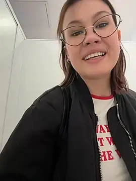 Stripchat Free Porn Cam of RinaCat