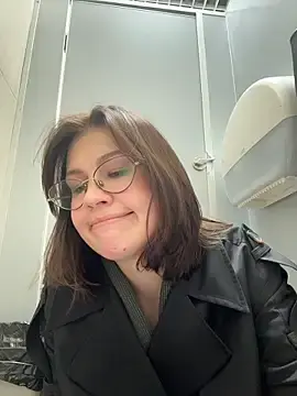 Stripchat Adult Video Chat of RinaCat