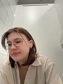 Stripchat Adult Video Chat of RinaCat
