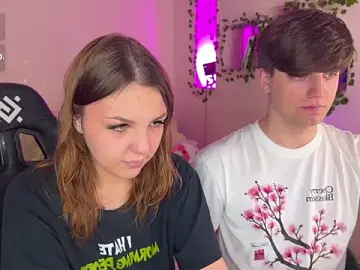 Stripchat Live Porn of RobertAndLinela