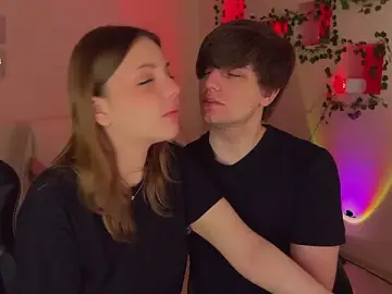 Stripchat Adult Webcams of RobertAndLinela