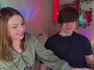 Stripchat Adult Webcam of RobertAndLinela