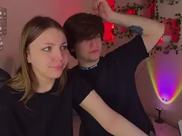 Stripchat Live Sex of RobertAndLinela