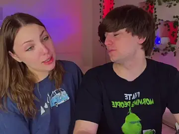 Stripchat Sex Cam of RobertAndLinela