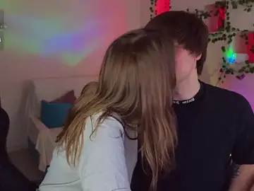 Stripchat Adult Webcams of RobertAndLinela