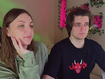 Stripchat Live Sex of RobertAndLinela