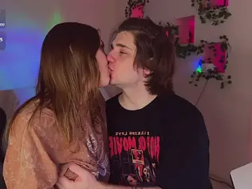 Stripchat Best live sex cam show of RobertAndLinela