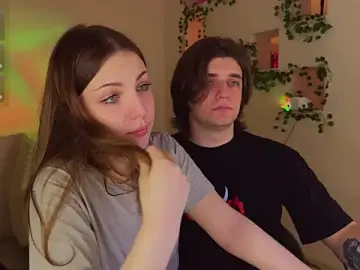 Stripchat Sex Cam of RobertAndLinela