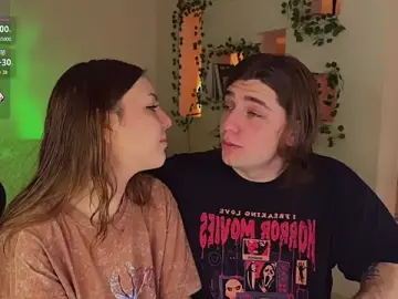 Stripchat Live Sex of RobertAndLinela