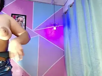 Stripchat Live Porn of aaron_antonella_mds