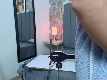 Stripchat Sex Chat of aaron_antonella_mds