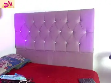 Stripchat Adult Video Chat of aaron_antonella_mds