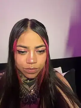 Stripchat Adult Webcam of aliensexy