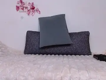 Stripchat Free Porn Cam of bellaa_love_