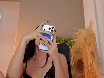 Stripchat Best Webcam of GarciaMilu
