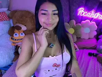 Stripchat Nude Webcam of Pocahontascute_33