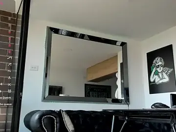 Stripchat Free Porn Cam of pretur_cruba1