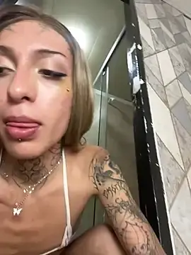 Stripchat Live Sex of MadisonWood01