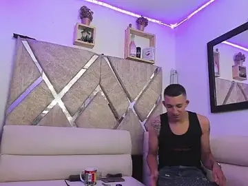 Stripchat Best live sex cam show of parejacaliente20154
