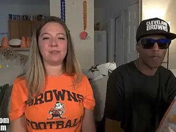 Stripchat Sex Cam of boomboomr00m