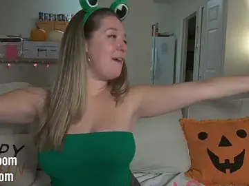 Stripchat Live Sex of boomboomr00m