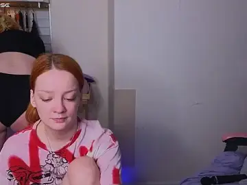 Stripchat Watch Live Sex Cams of Radiants_two