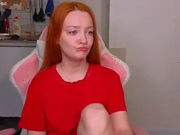 Stripchat Sex Cam of Radiants_two