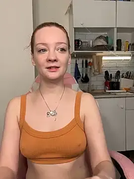 Stripchat Nude Webcam of Radiants_two