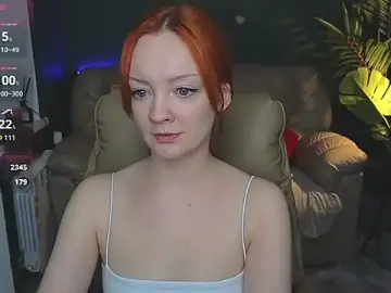 Stripchat Live Sex Cam of Radiants_two