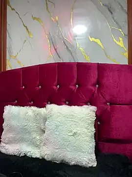 Stripchat Watch Live Sex Cams of angellique_22