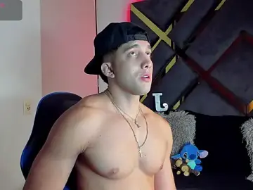 Stripchat Best live sex cam show of jeicob_stone