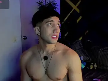 Stripchat Live Sex Cam of jeicob_stone