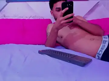 Stripchat Private Sex Chat of rhabena_boysex