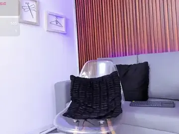 Stripchat Live Sex of Alex_cute77