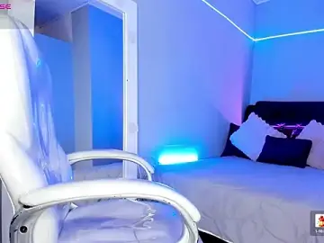 Stripchat Live Sex Cam of Alex_cute77