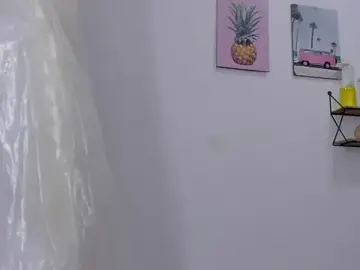 Stripchat Live Sex of Emma_lean